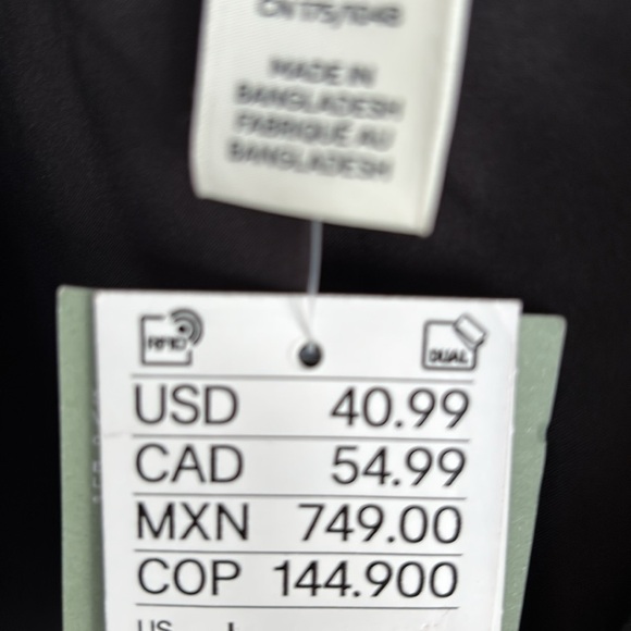 NWT H&M black blazer - Picture 7 of 9